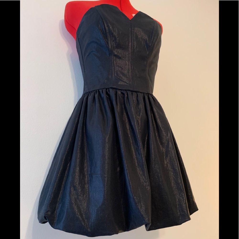 Betsey Johnson Strapless Bubble Mini Dress Size 2